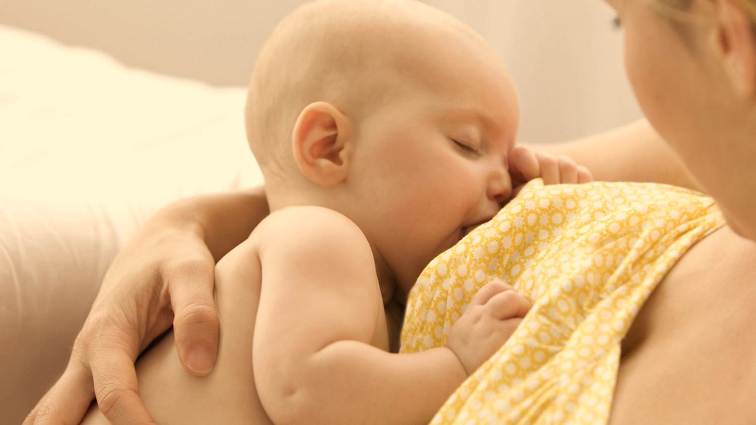 Benefits of breastfeeding 02