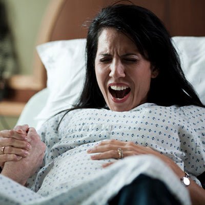 3 Disgusting things they never told me about delivering a baby