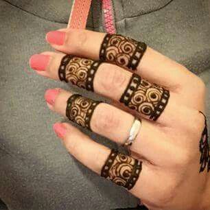 Mehndi designs 13