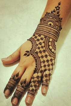 mehndi-designs-32