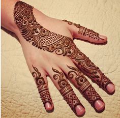 mehndi-designs-37