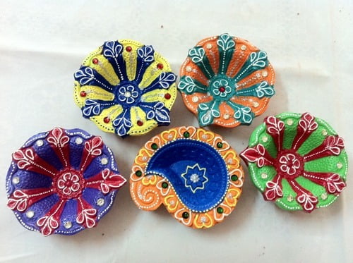 Top 10 Exquisite Diwali Lights, Lamps And Diya Ideas