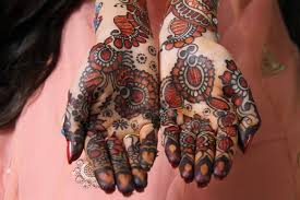 new mom mehndi designs 10