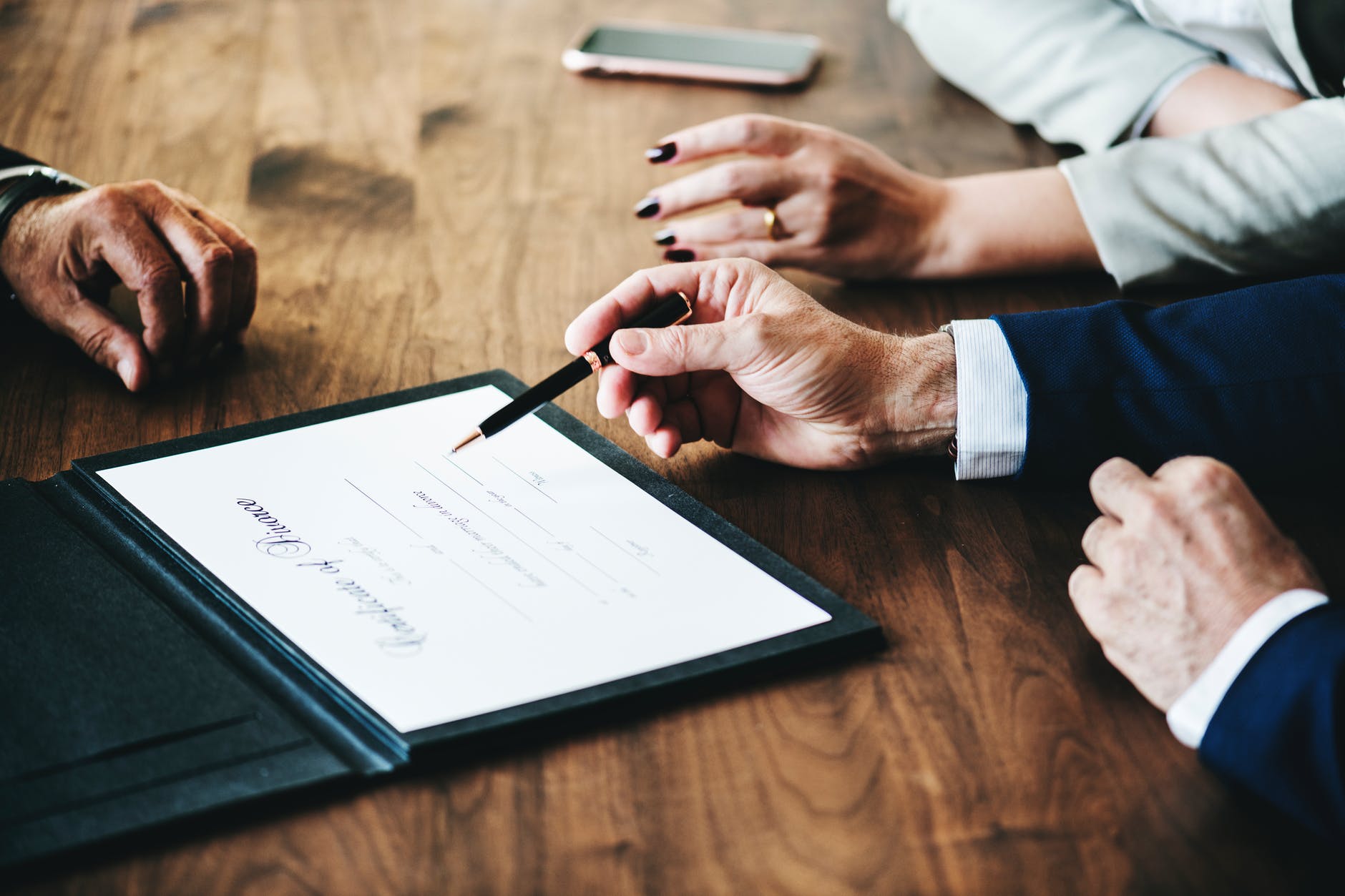 How To Choose The Best Family Lawyer