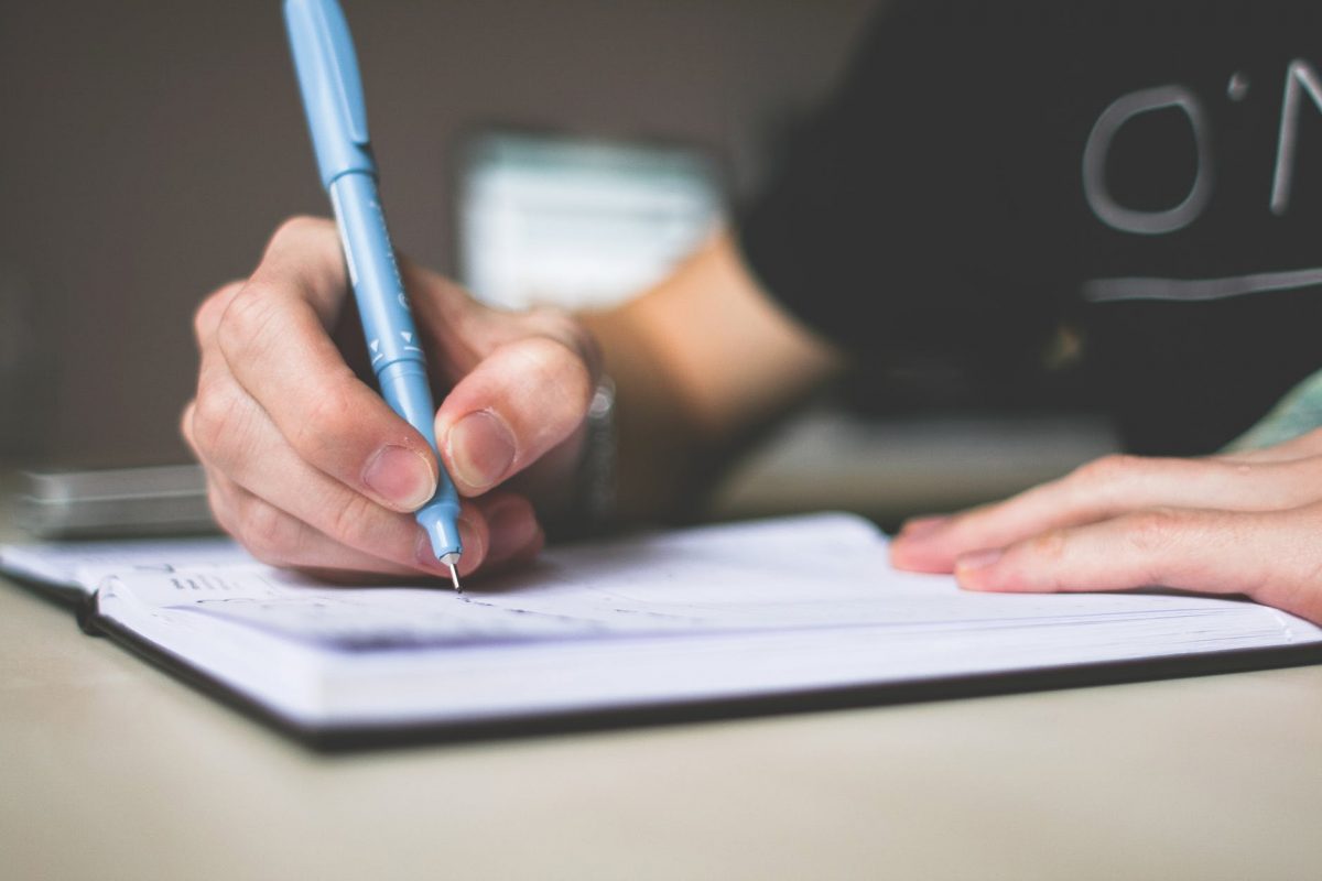 Which Essay Writing Service Is Reliable?