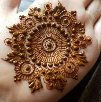 Simple DIY mehndi