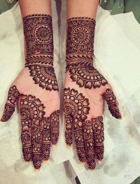 Big floral mehndi designs