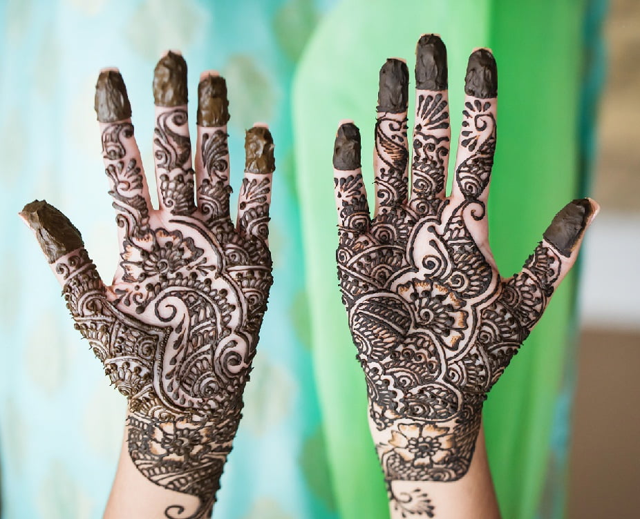 Full hands Indian mehndi