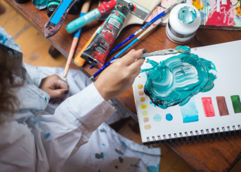 5  Best Educational Toys For 7-year-old Kids That Inspire Curiosity And Creativity