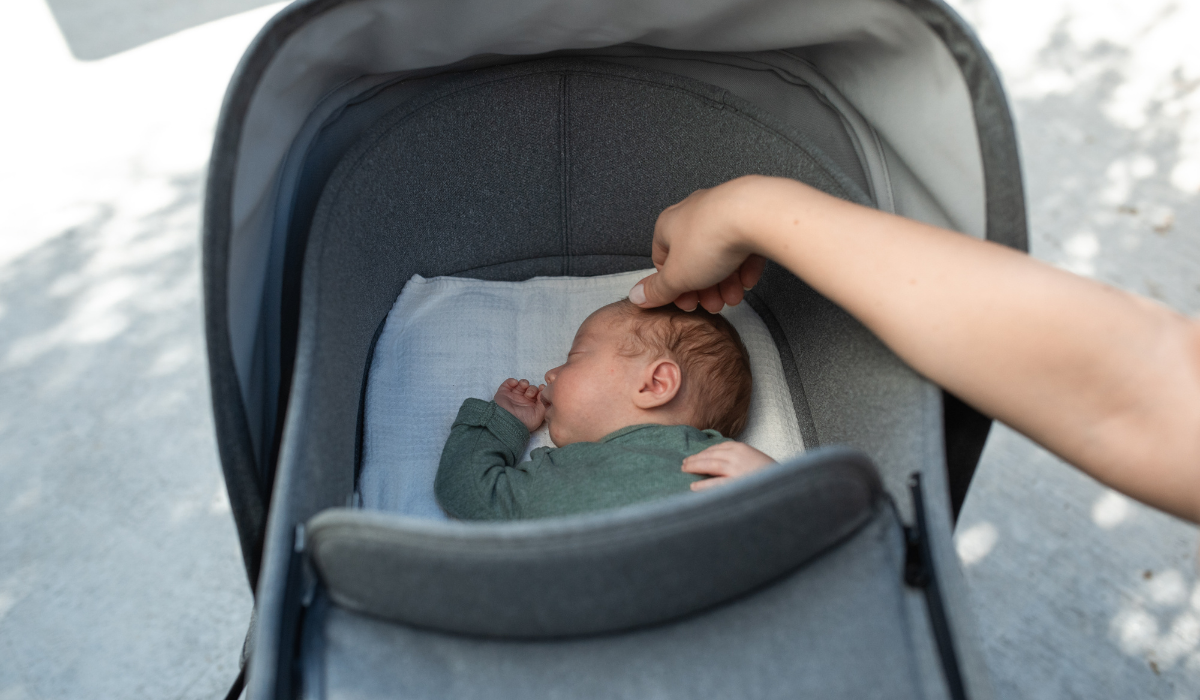 5 Tips on How to Choose the Right Strollers for Babies