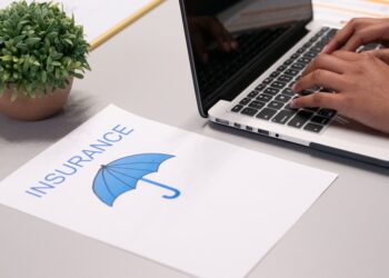 Key Advantages And Disadvantages Of Switching Health Insurance Policy